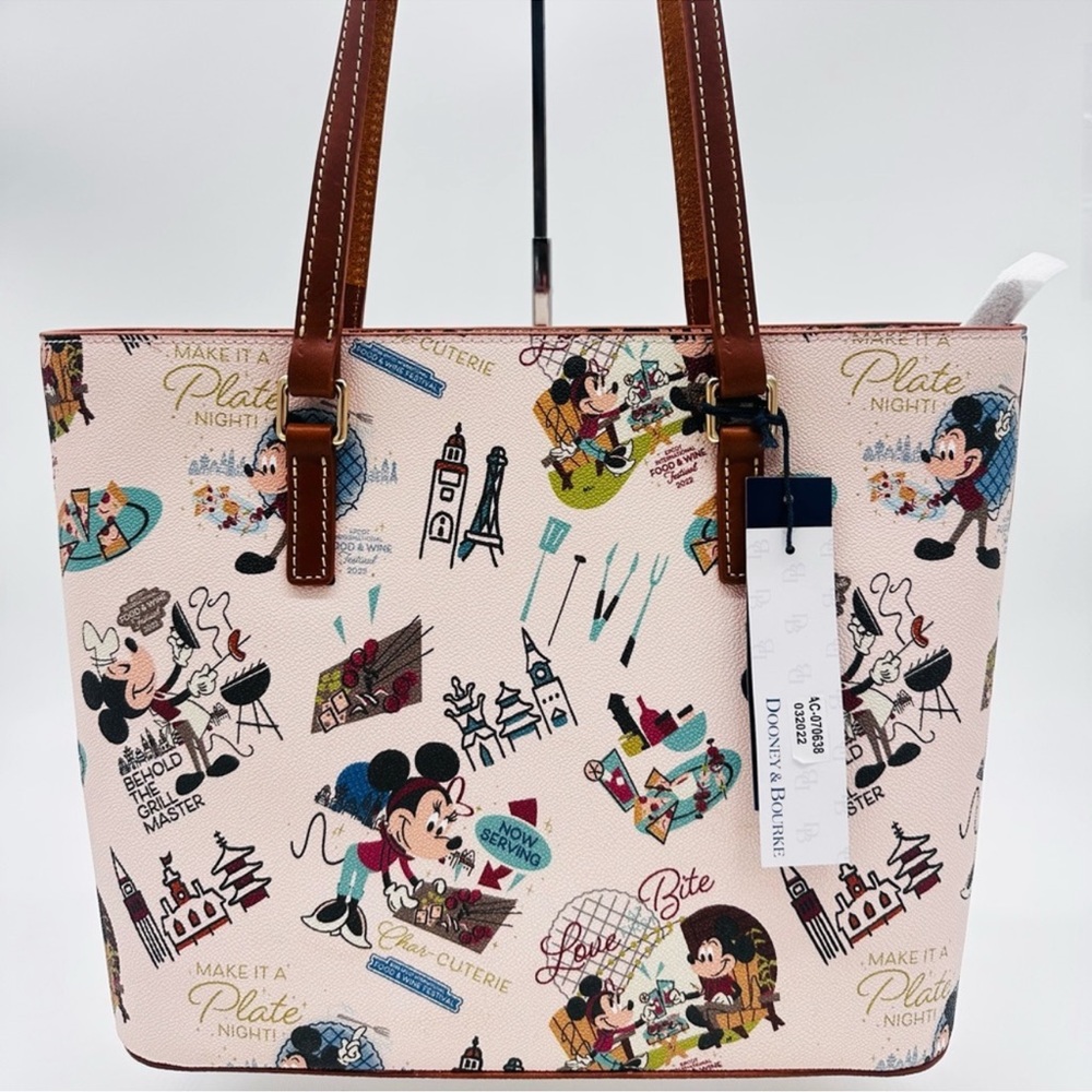 Mickey and Minnie Mouse Dooney & Bourke Tote Bag - Picture 5 of 12